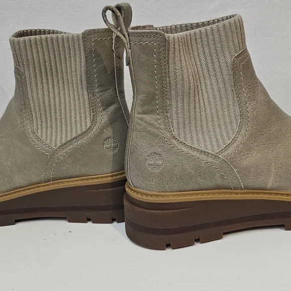 Timberland Cervinia Valley Chelsea Boots Women's 9 Leather Wedge Boots - Picture 2 of 16